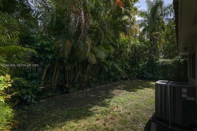 Building Photo - 229 Candia Ave