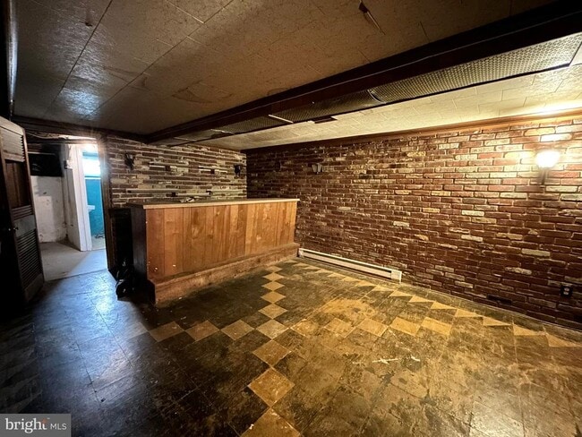 Building Photo - 6656 Blakemore St