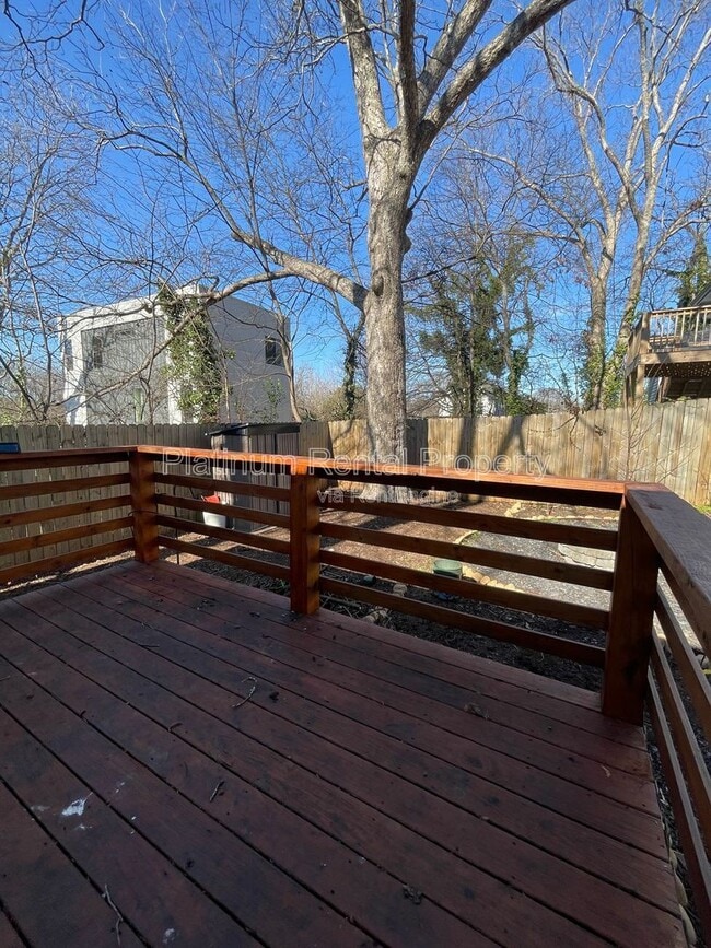 Building Photo - 301 Fletcher St SW