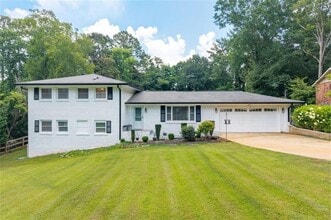 Building Photo - 353 Westside Dr