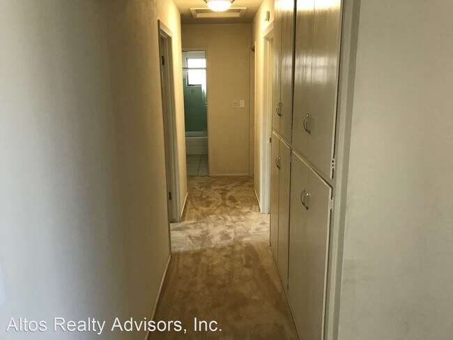 Building Photo - 7622 Orange Blossom Dr