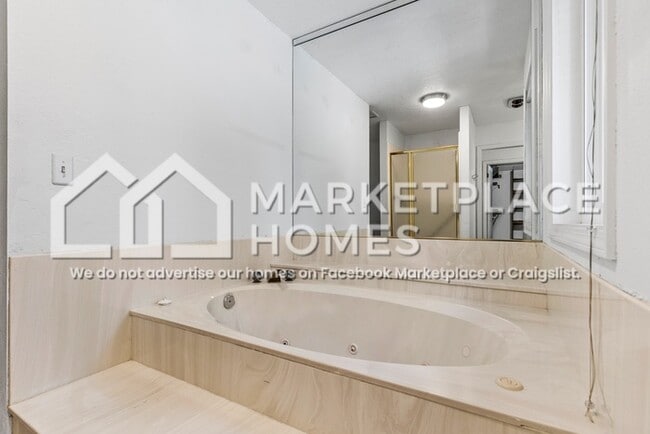 Building Photo - 2155 N Rio De Flag Dr