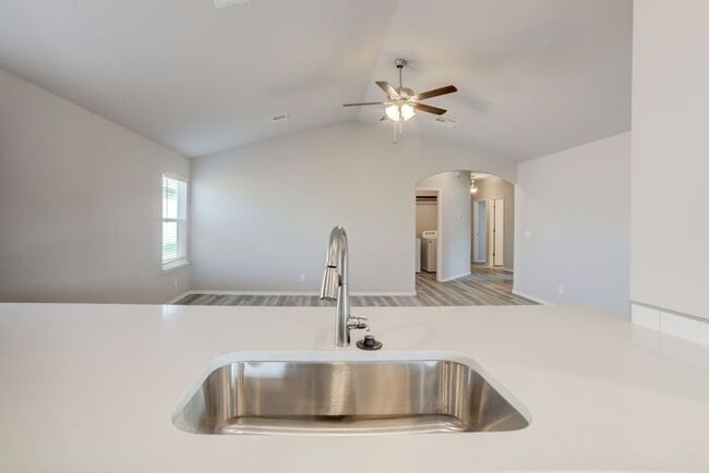 Building Photo - 4/2.5/2 New Construction Home!