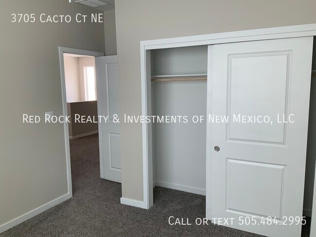 Building Photo - 3705 Cacto Ct