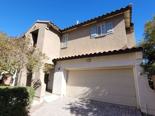 Primary Photo - Immaculate 3 Bedroom Home in a Gated Commu...