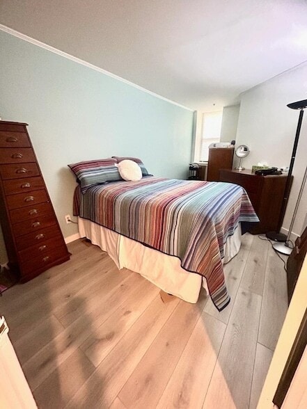 Building Photo - 1115 Willow Ave