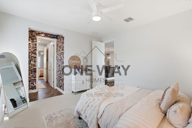 Building Photo - 5102 S Tatum Ln