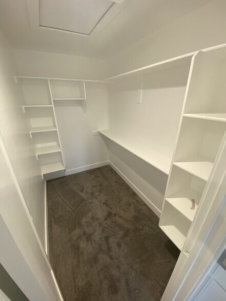 Building Photo - 83 E Sitka Creek Cove