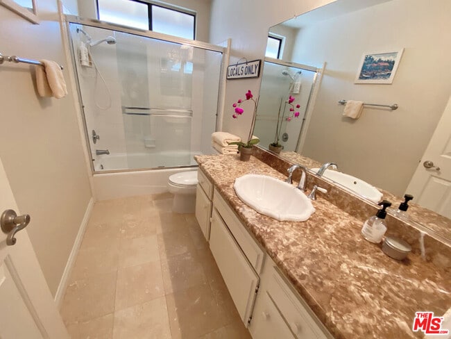 Building Photo - 3856 Cottonwood Grove Trail