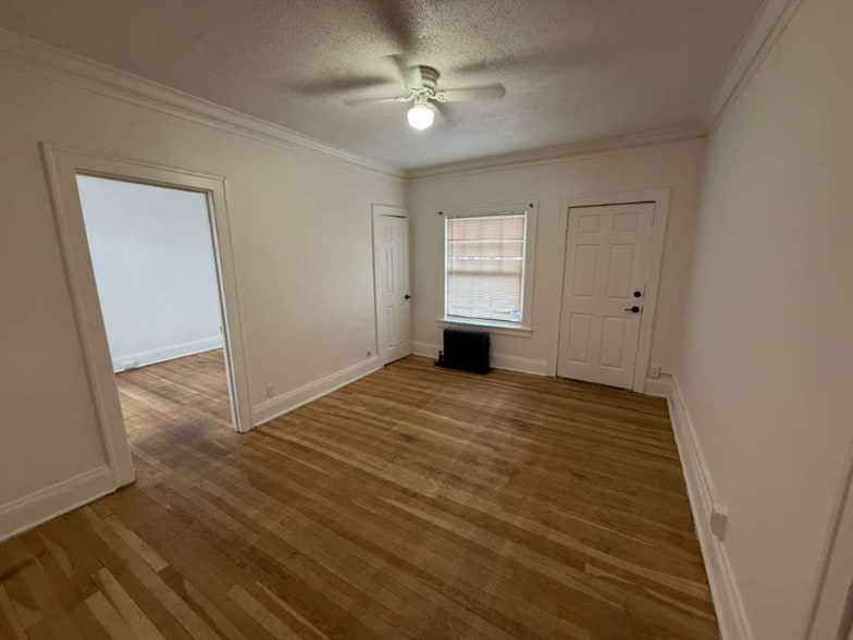 Building Photo - 14148 Superior Rd