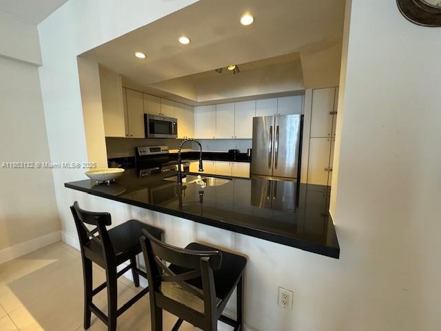Building Photo - 17375 Collins Ave