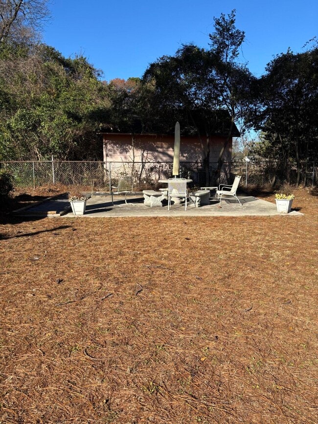 Building Photo - 107 Orange St