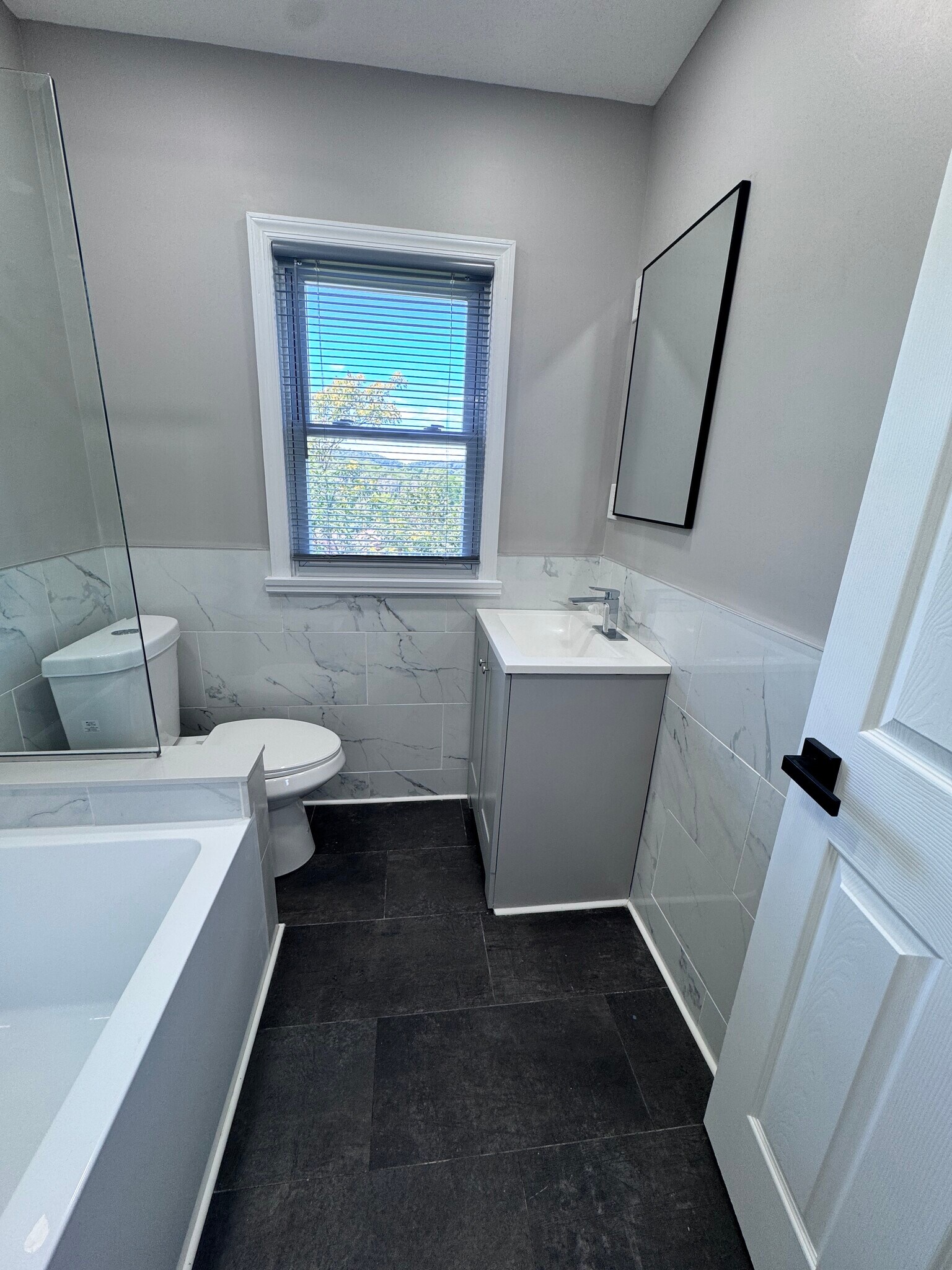 Bathroom - 857 Sherman Ave