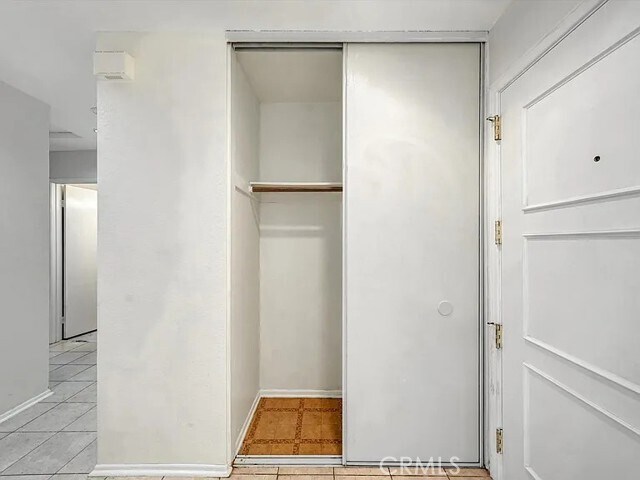 Building Photo - 3867 Thorncroft Ln