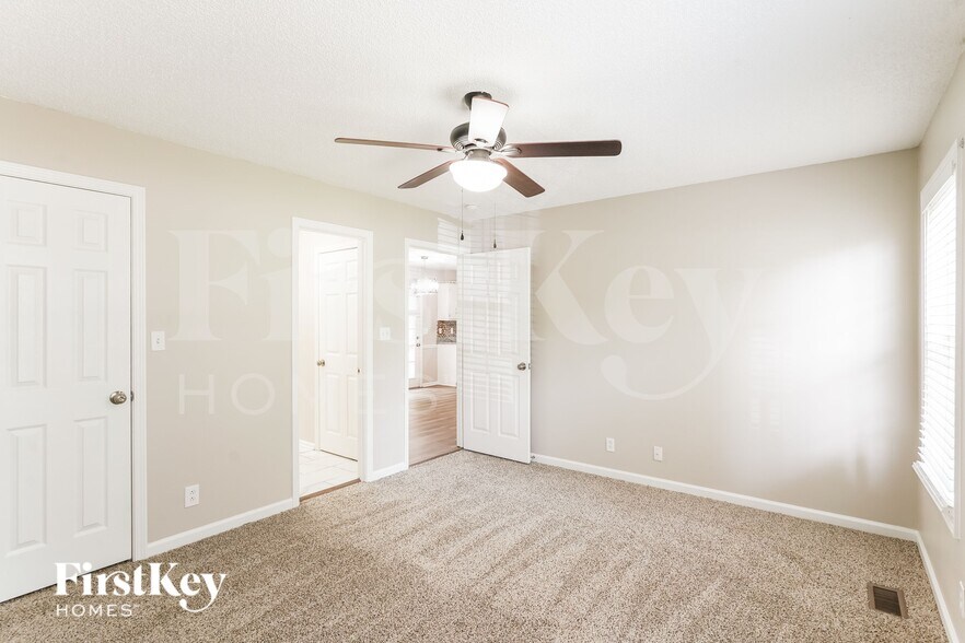 Building Photo - 2675 Elkmont Dr