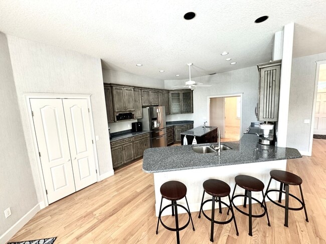 Building Photo - 163 Herons Nest Ln