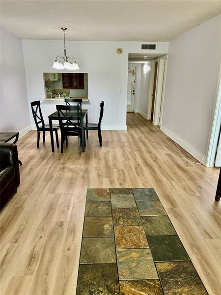 Building Photo - 9311 Orange Grove Dr