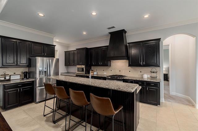 Building Photo - 410 Oxford Pl