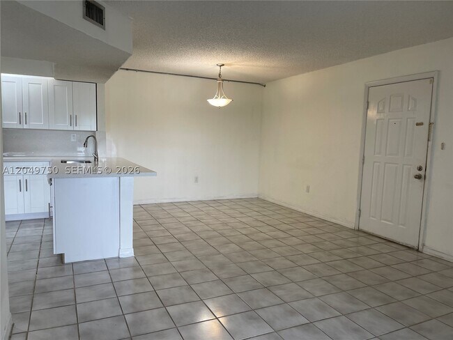 Building Photo - 8500 SW 212th St