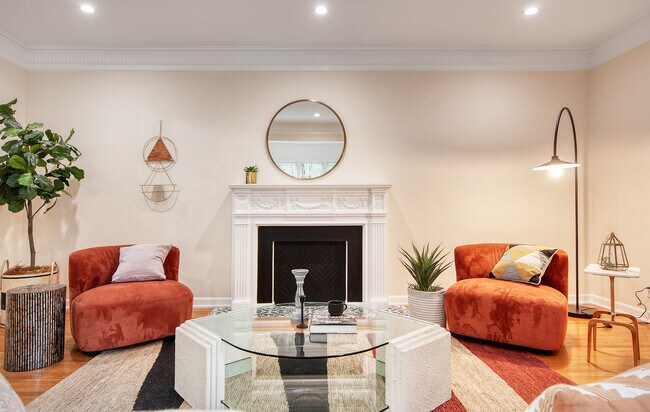 Building Photo - 422 Smithwood Dr