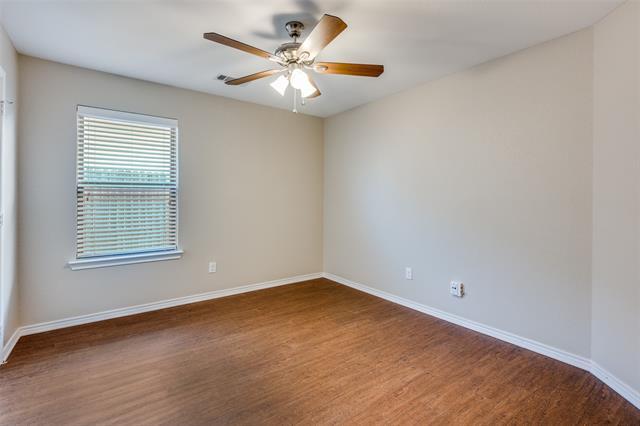 Building Photo - 1824 Village Park Trail