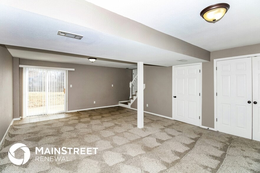 Building Photo - 1705 N Blue Mills Rd