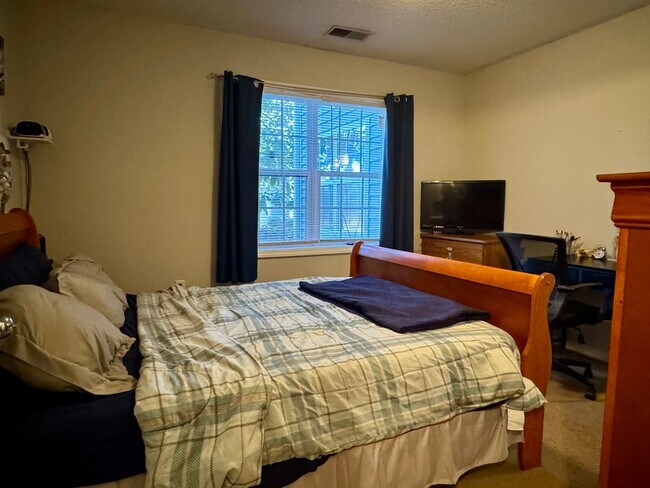 Building Photo - 3730 Pardue Woods Pl