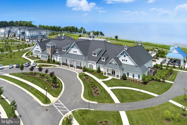 Building Photo - 218 Switchgrass Wy