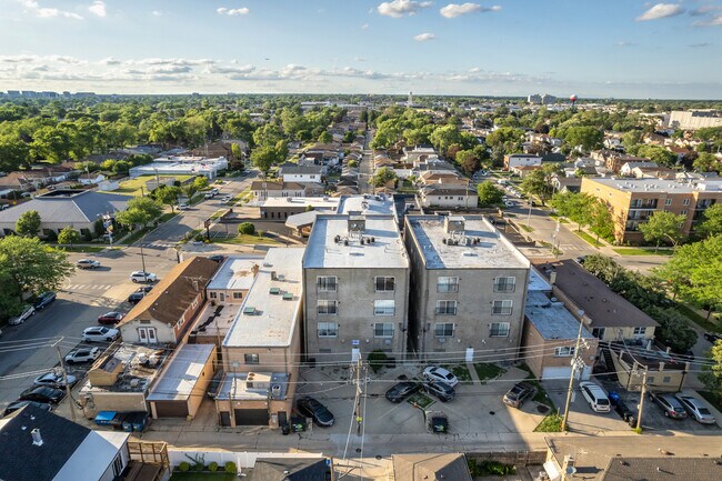 Building Photo - 7443 W Irving Park Rd