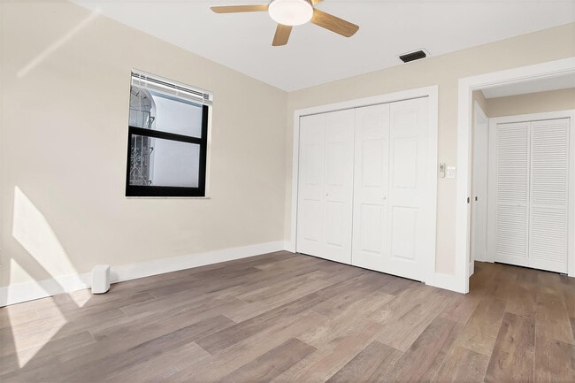 Building Photo - 391 NW 58th Ave