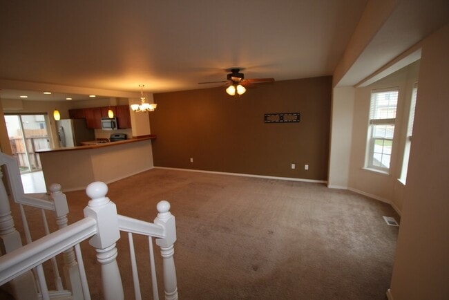 Building Photo - 3 Bedroom East Anchorage Condo w/ Fenced Yard!