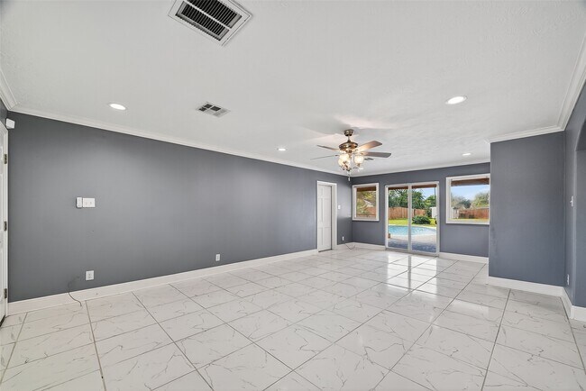 Building Photo - 4901 Burning Tree Dr