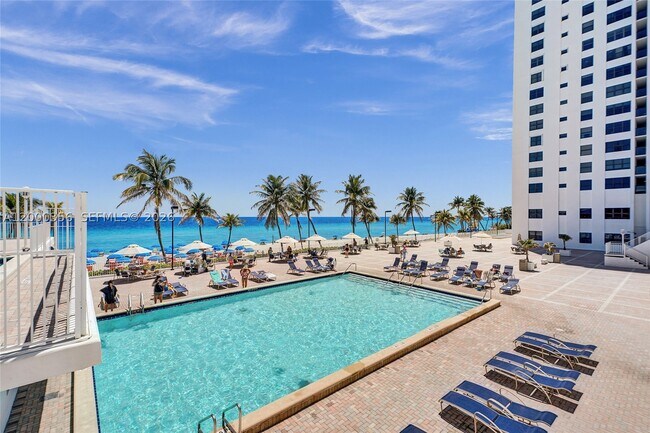 Building Photo - 2401 S Ocean Dr