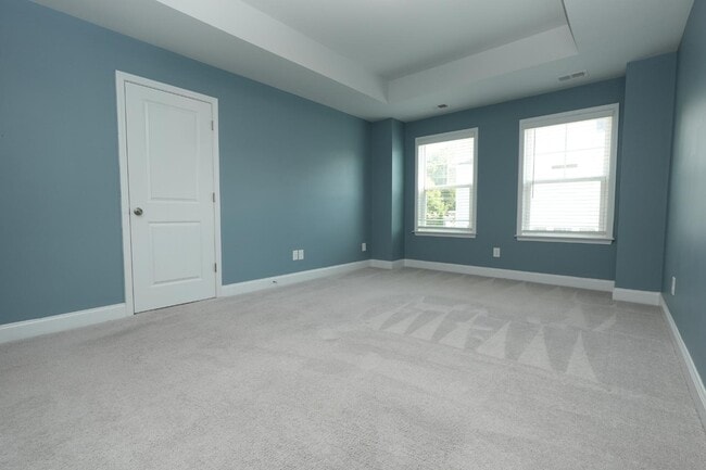 Building Photo - 5012 Calvine Ml Wy