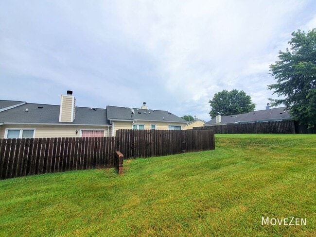 Building Photo - 814 Guilford College Rd