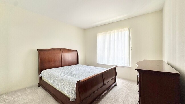 Building Photo - 520 Lunalilo Home Rd