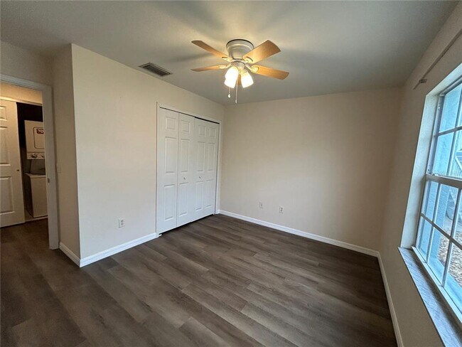 Building Photo - 5771 Sabal Trace Dr