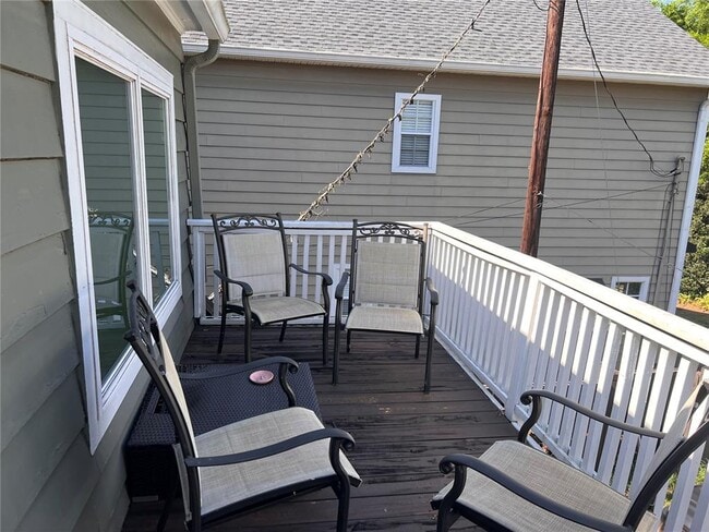 Building Photo - 21 N Thornton Ave