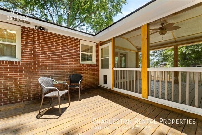 Building Photo - 1430 Bur Clare Dr