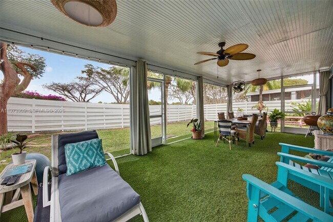 Building Photo - 14610 SW 145th Pl