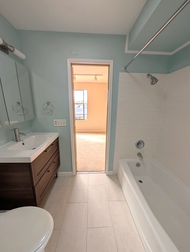 One of two modern bathrooms - 7850 E Green Lake Dr N