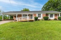 Building Photo - 3 Bedroom 2 Bathroom Home in Greeneville, TN