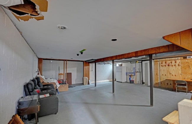 Building Photo - 606 Wyoming Ave