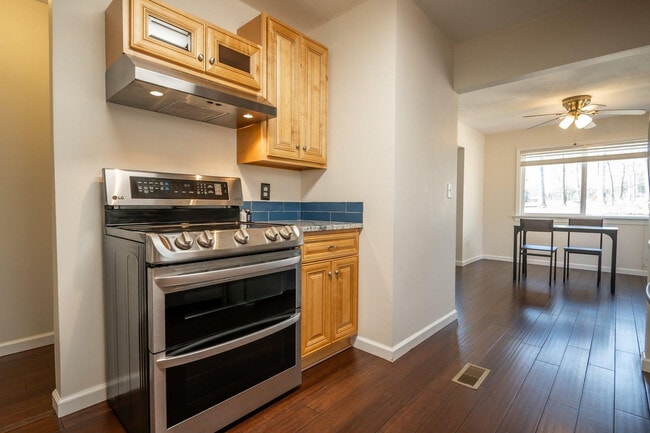 Building Photo - 157 Beaverdam Creek Rd