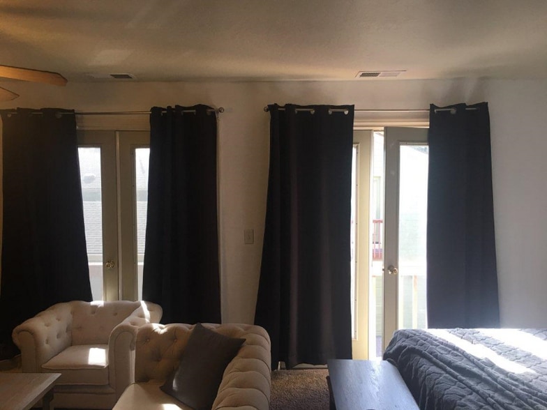 Building Photo - 1291 E Trevor Way