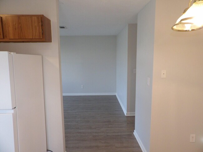 Building Photo - 114 Potomac Ct