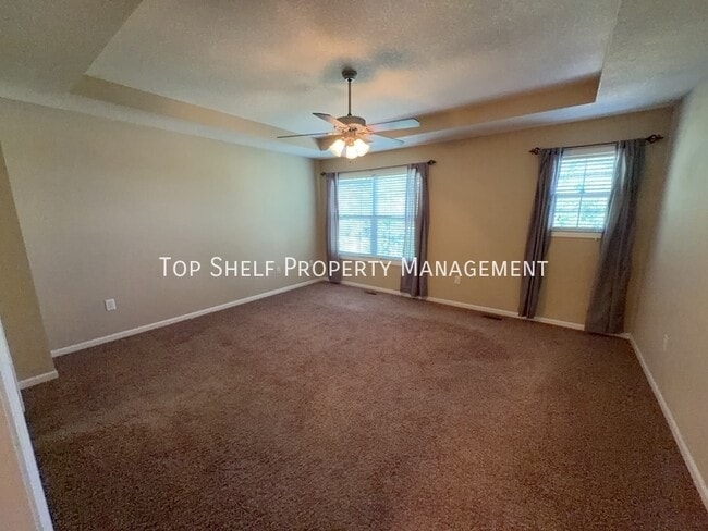 Building Photo - 3707 NE Marissa Ln