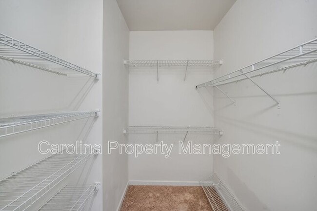 Building Photo - 7707 Jackson Pond Dr