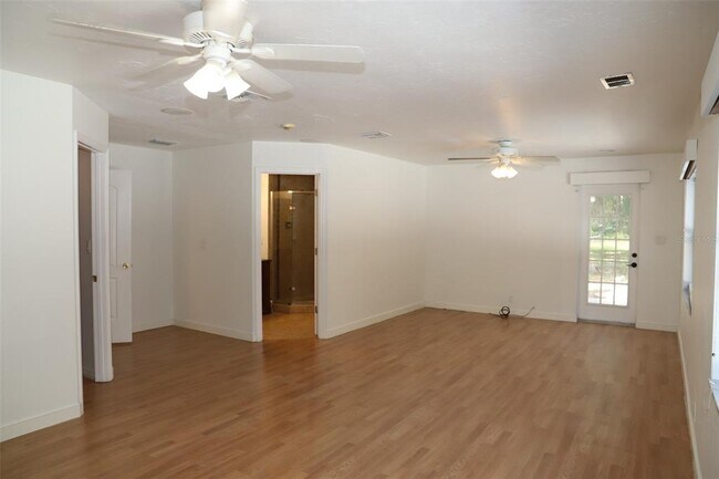 Building Photo - 2810 61st St