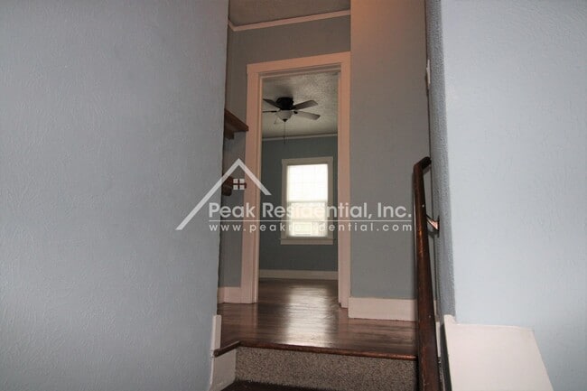Building Photo - 1156 Santa Barbara St